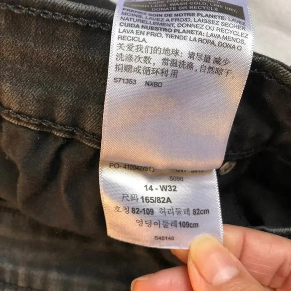 Levi’s Denizen women Jeans size 14-W32 - Picture 5 of 5